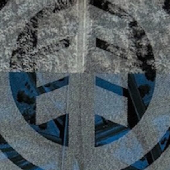 Boys Tee Shirt Bundle (3) - Picture 8 of 8